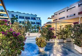 Hotel Acacia Marina