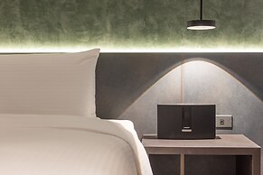 Green Hotel
