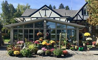 Burleys Gardens and Suite
