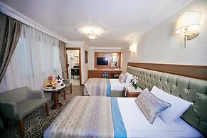 Grand Asiyan Hotel
