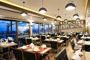 Grand Asiyan Hotel