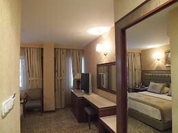 Grand Asiyan Hotel