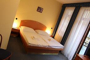 Hotel Ruze