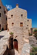 Malvasia Traditional Hotel