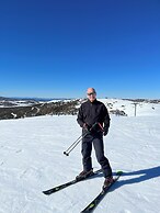 Ripparoo Ski Lodge