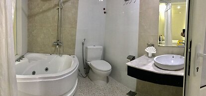 Hoang Yen Canary Hotel