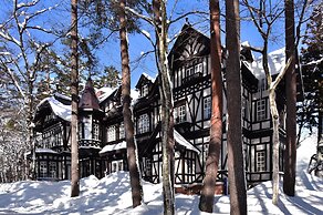 Hotel Nishikan