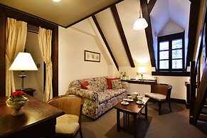 Hotel Nishikan