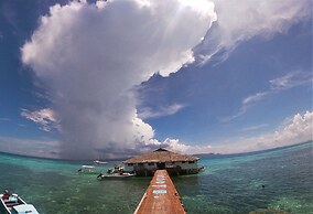 Fatboys Resort