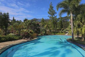 Pesona Alam Resort & Spa