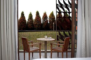 Pesona Alam Resort & Spa