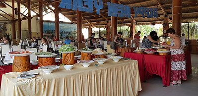 Sun & Sands Beach Hotel