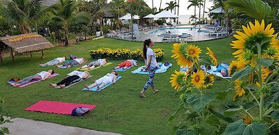 Sun & Sands Beach Hotel