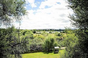 Riverside Lodge