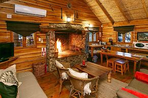 Riverside Lodge