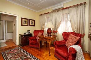 Riverside Lodge
