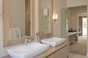 Aziza Guesthouse