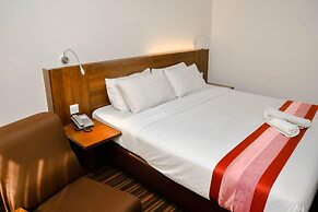 Hotel YT Midtown