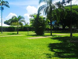 First City Caravilla