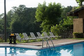 Oruthota Chalets