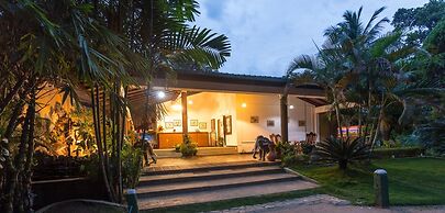 Oruthota Chalets