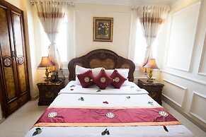Louis Hotel