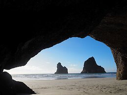 Adrift In Golden Bay