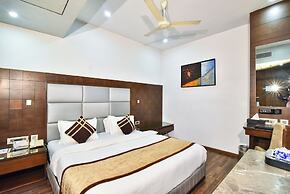 Sawera Grand