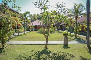 The Cakra Hotel