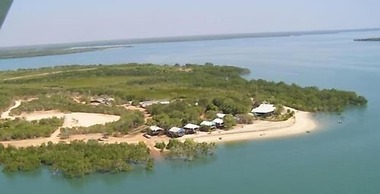 Crab Claw Island