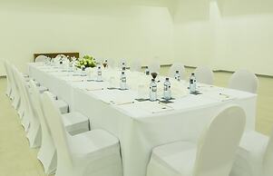 Aliya Resort & Spa