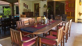 Coconut Paradise Villas