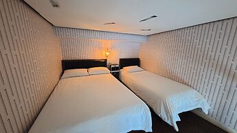 Friendly DH Naissance Hotel by Mindrum Group