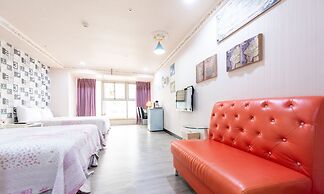 Ezstay Station