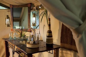 Mara Bush Camp