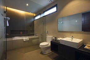 Terracotta Hotel & Resort Dalat