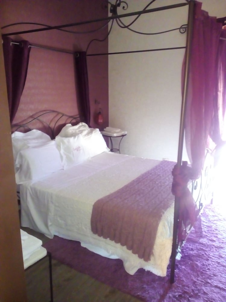 Only for two Giumbabulla Home and spa