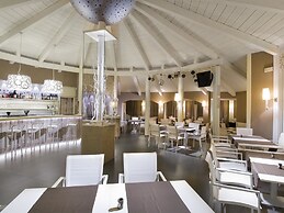 Hotel Pacific