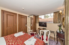 By Murat Royal Hotels