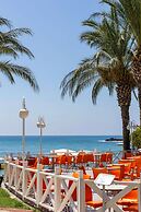 Oz Hotels İncekum Beach Resort