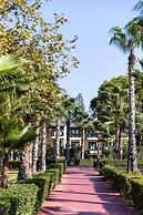 Oz Hotels İncekum Beach Resort