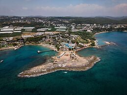 Oz Hotels İncekum Beach Resort