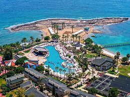 Oz Hotels İncekum Beach Resort
