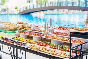 Oz Hotels Side Premium