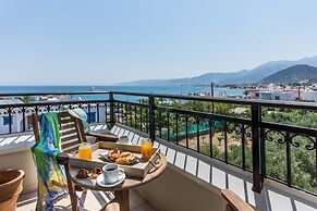 Dias Luxury Studios & Apartments