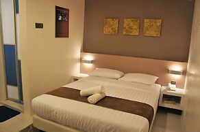 DWJ Hotel
