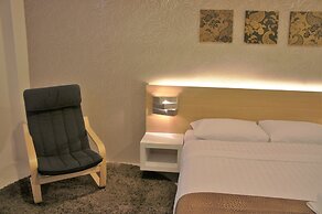 DWJ Hotel