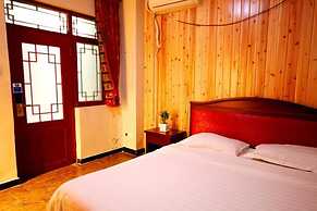 Leo Hostel