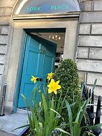 28 York Place