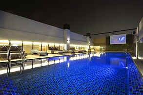 Tsun Huang Hotel